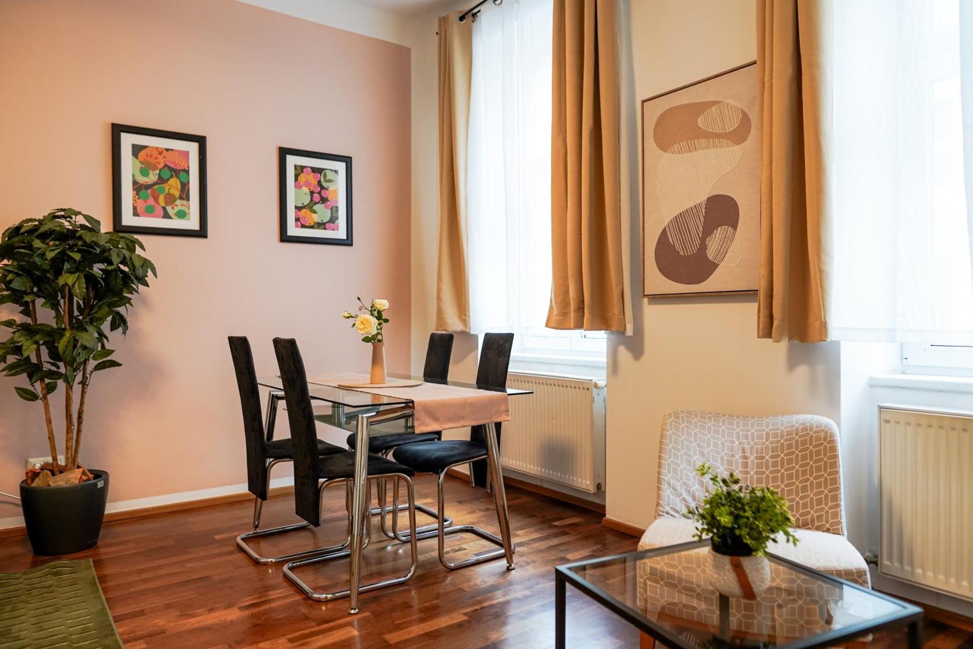 Margarete Family Stay Vienna Exterior photo